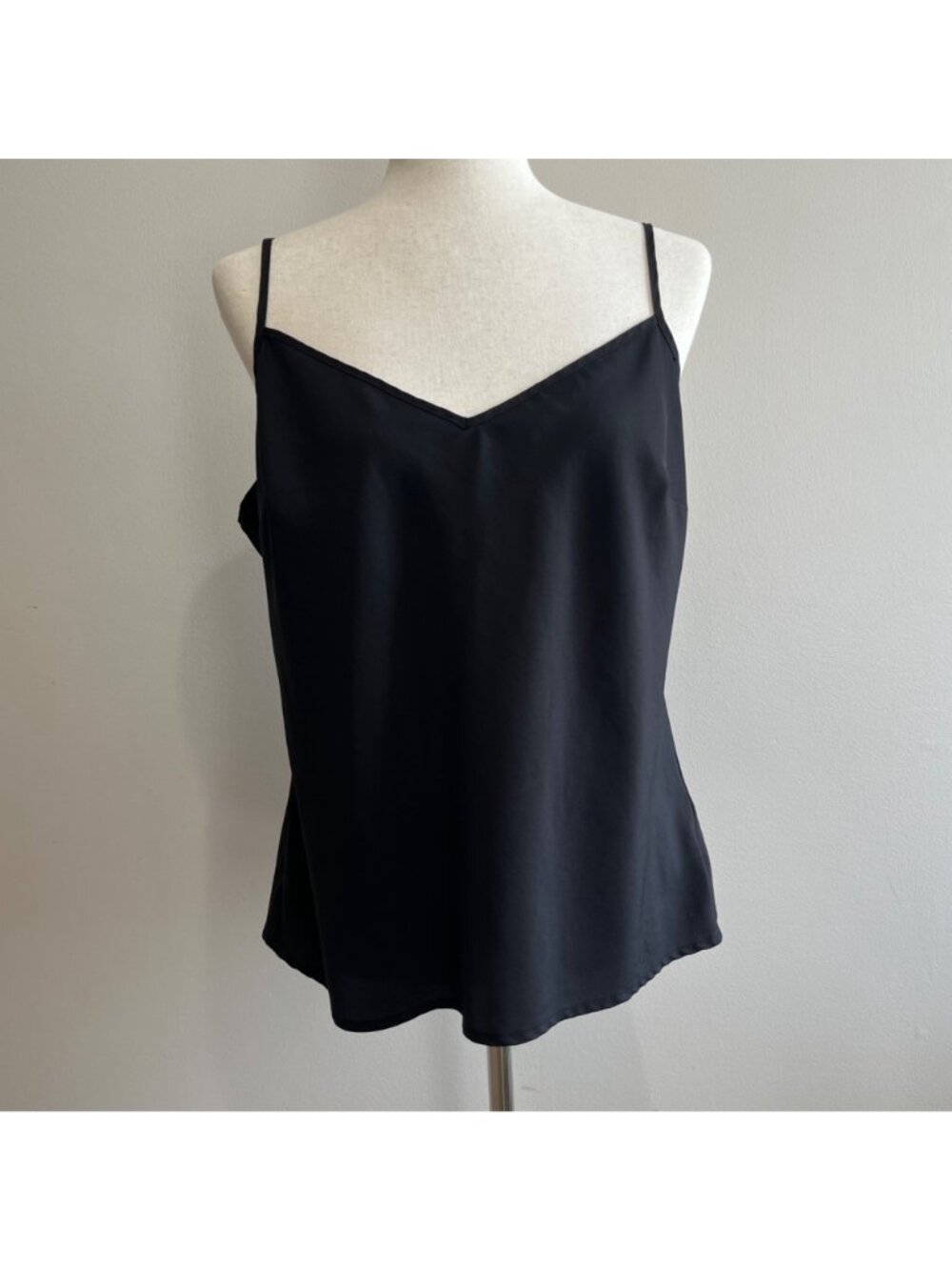 East 5th Black Rose Print Chiffon Blouse Womens L Ruffle Collar with Camisole - Picture 4 of 8